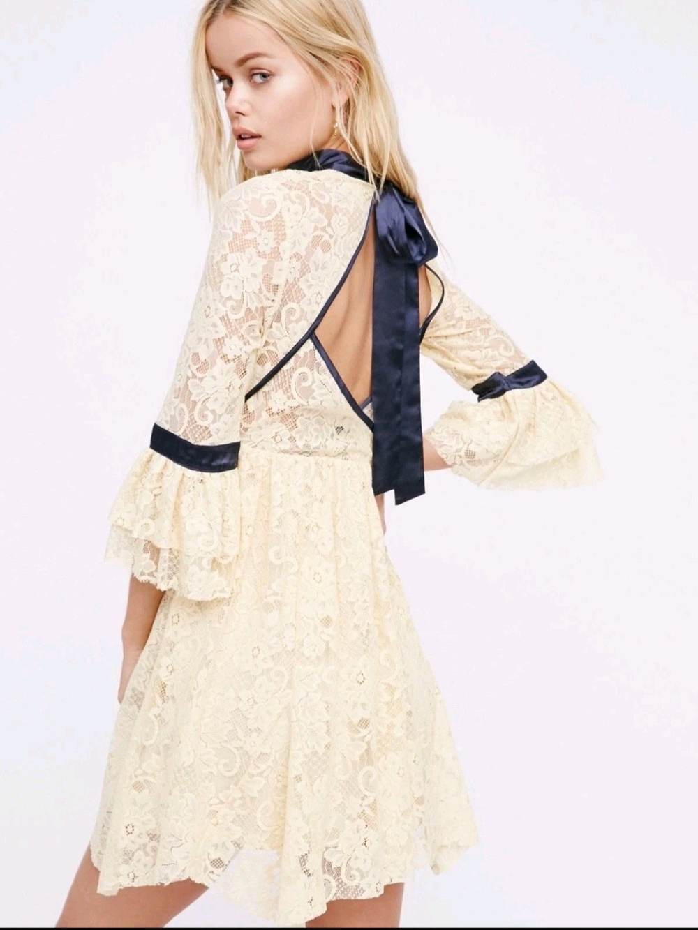 Free People Cream Lace Dress Navy Choker Tie Open Back Bell Sleeve Medium - Picture 5 of 16